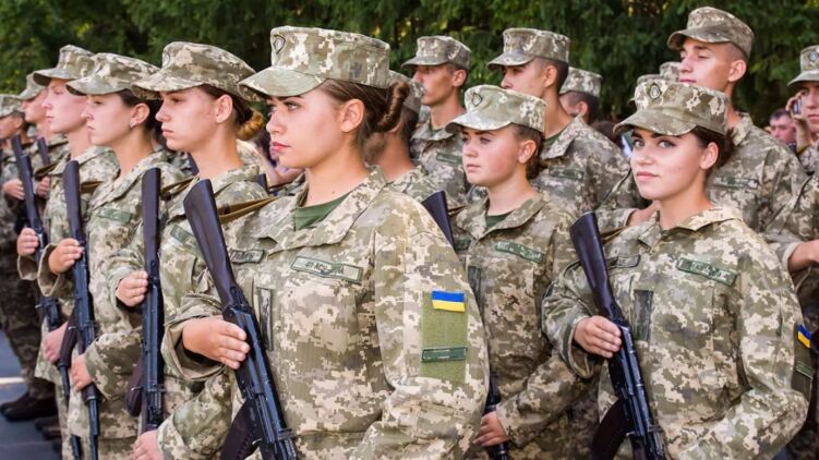 Українські жінки-військовослужбовці. Заставкове фото