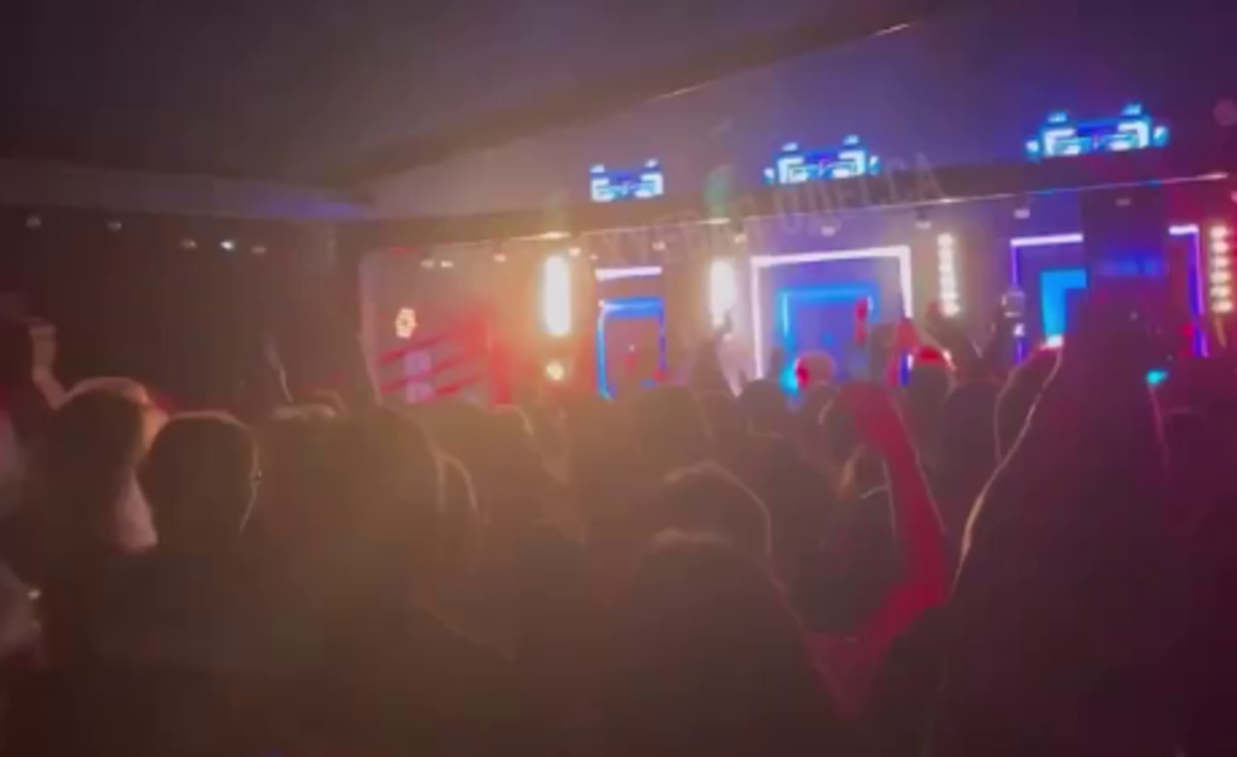 Толпы людей штурмовали ночные клубы Одессы: появилось видео тусовок