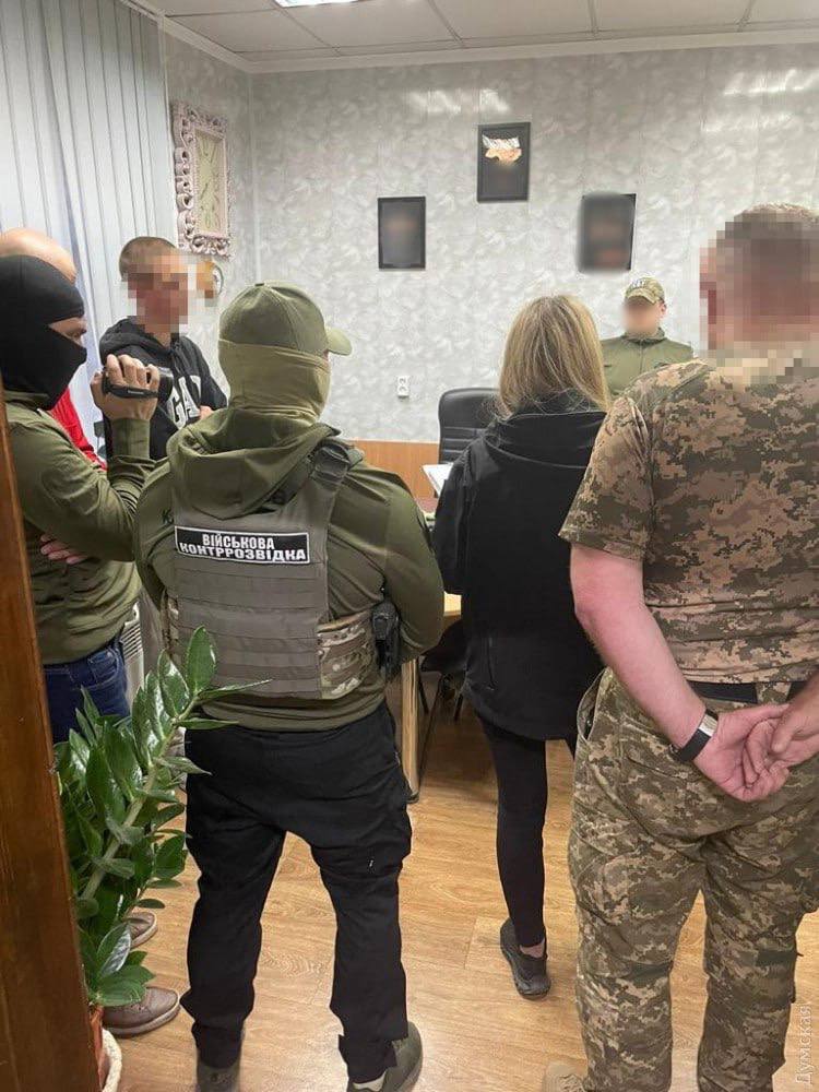 В Одессе подозревают во взятке начальника военного мобильного госпиталя