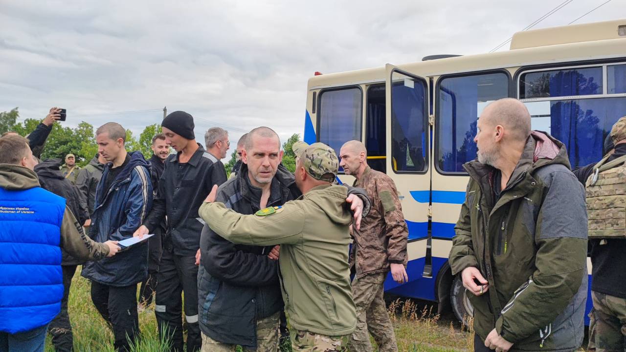 В Украину вернулись пленные бойцы ВСУ