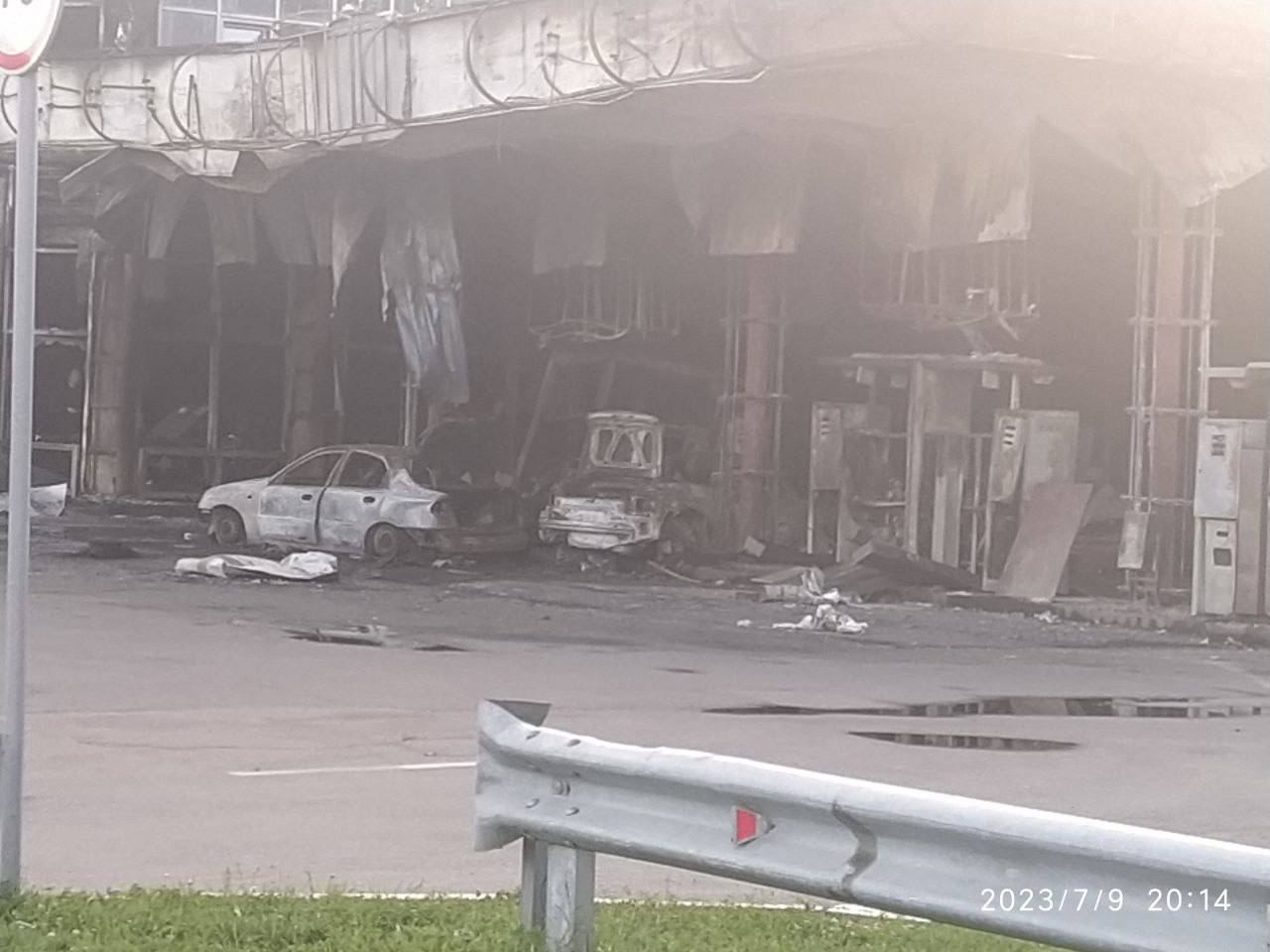 Наслідки пожежі на АЗС у Києві