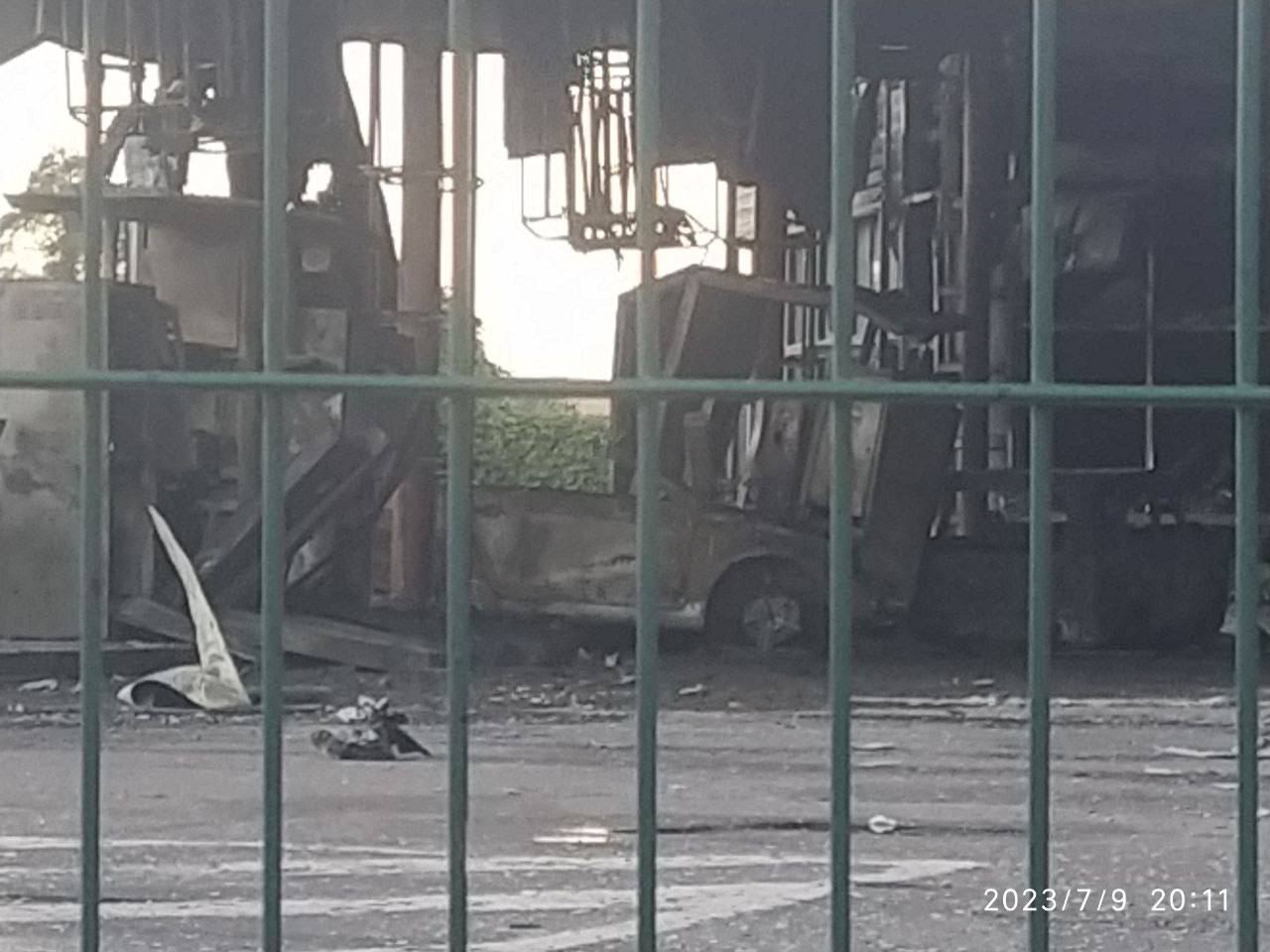Наслідки пожежі на АЗС у Києві