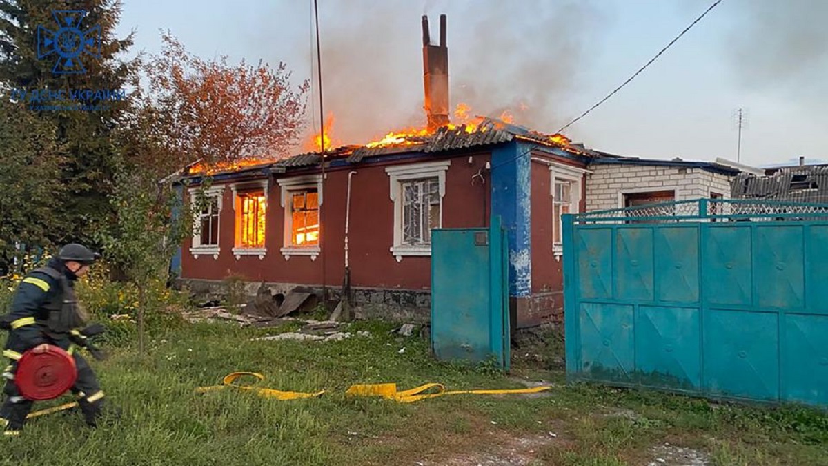 Оккупанты обстреляли Волчанск в Харьковской области, поврежден частный дом